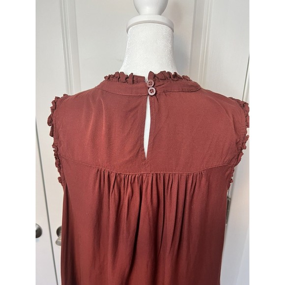 Torrid Women’s Size 1X Rayon Twill Ruffle Trim Mock Neck Tank - Picture 7 of 9